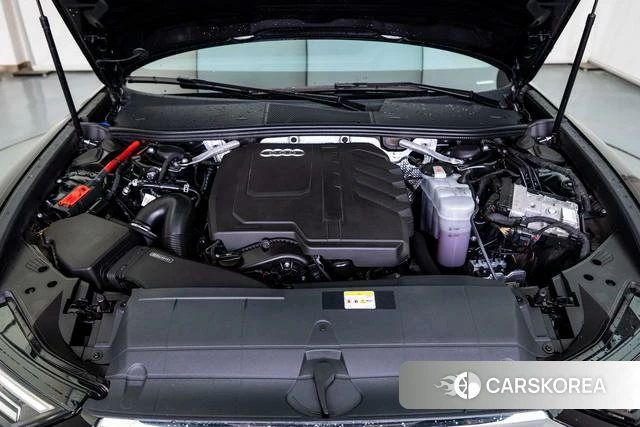 Audi A6L id 4263515 из Китая 25