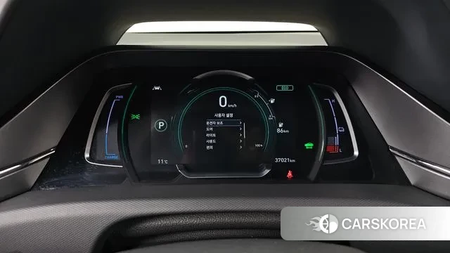 Hyundai The New Ionic Electric id 3778229 из Кореи 18