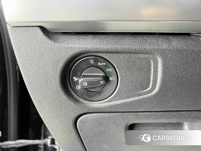 Volkswagen Passat id 4207683 из Китая 19