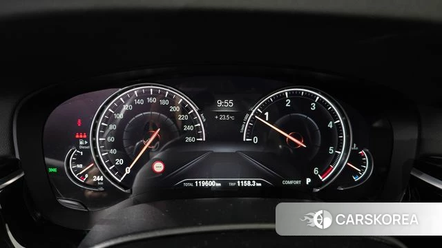 BMW 5 Series (G30) id 4397835 из Кореи 30