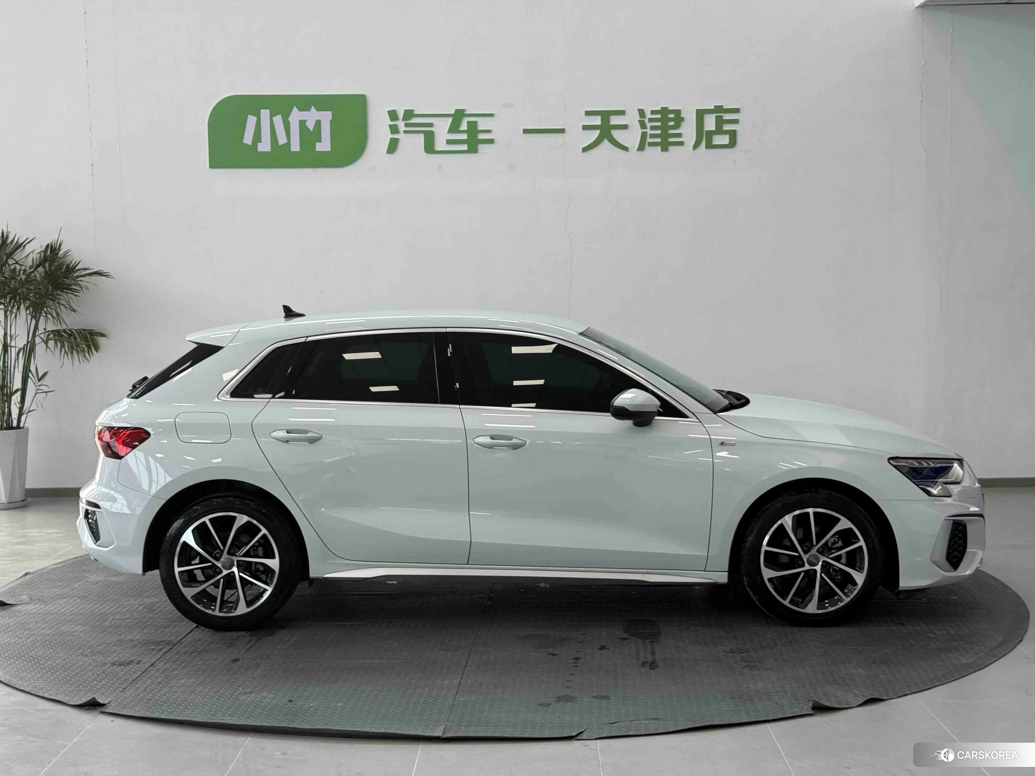 Audi A3 id 4498470 из Китая 21