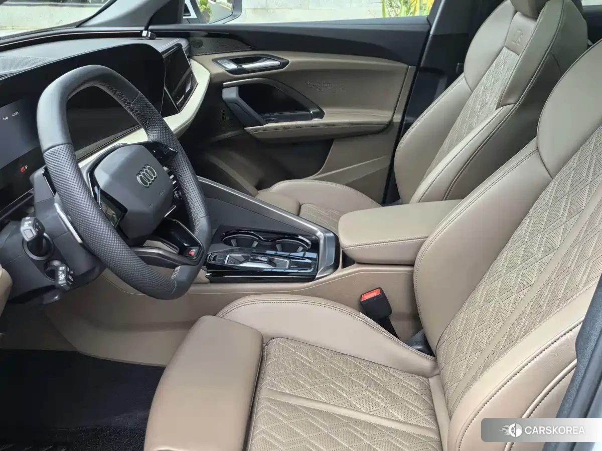 Audi Q5L id 4644501 из Китая 8