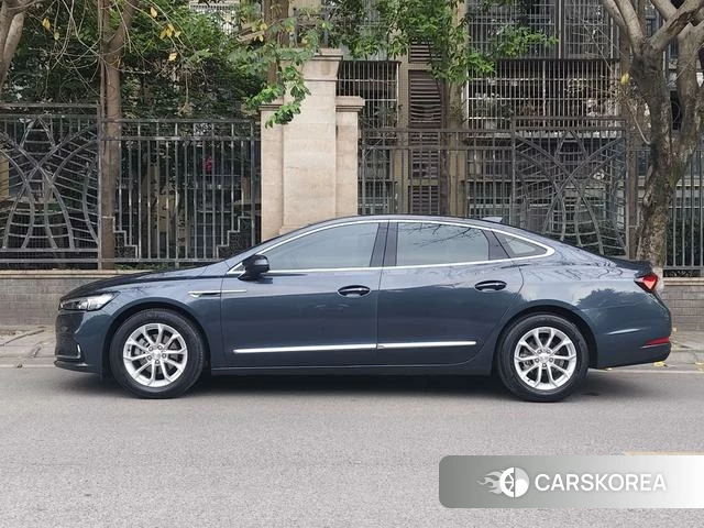 Buick Lacrosse id 4216303 из Китая 8