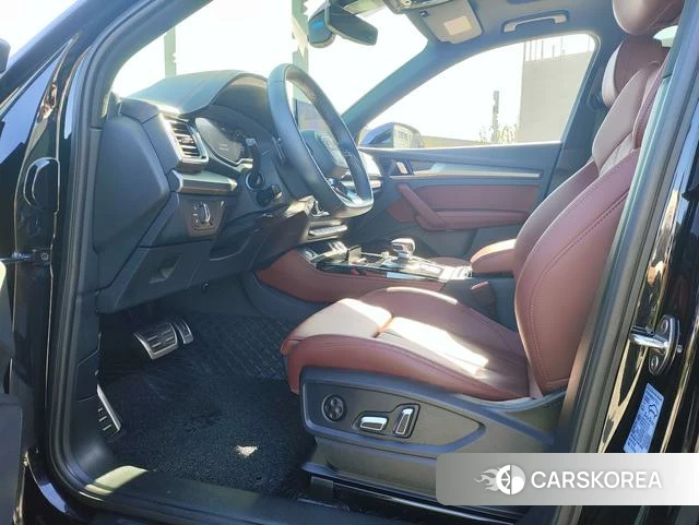Audi Q5L id 4301446 из Китая 17