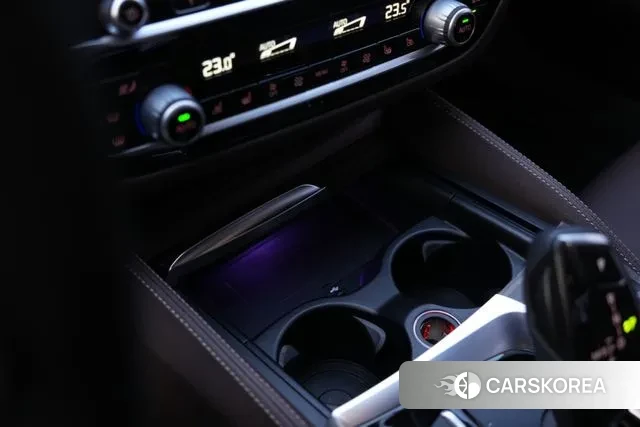 BMW 5 Series (G30) id 3754607 из Кореи 18