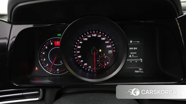 Hyundai Avante (CN7) id 3892949 из Кореи 18