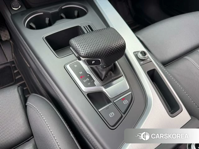 Audi A4L id 4341765 из Китая 11