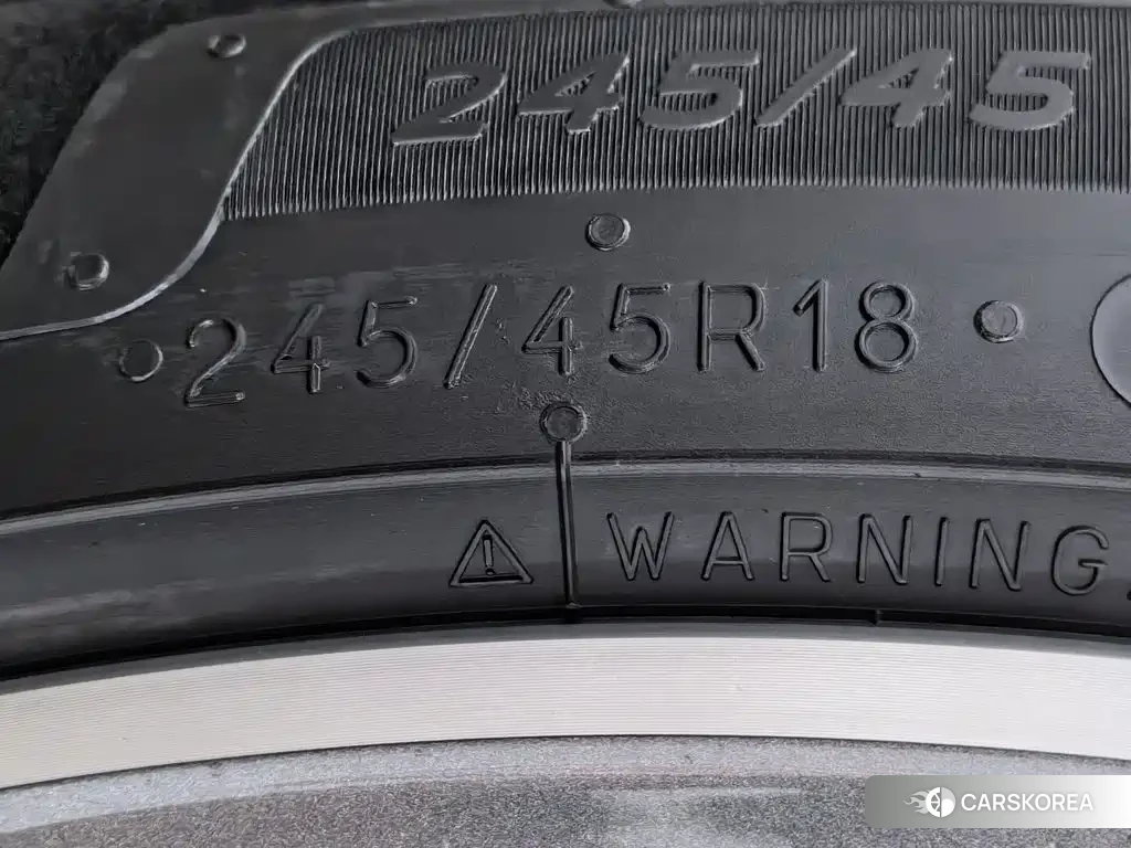 Audi A4L id 4628387 из Китая 22