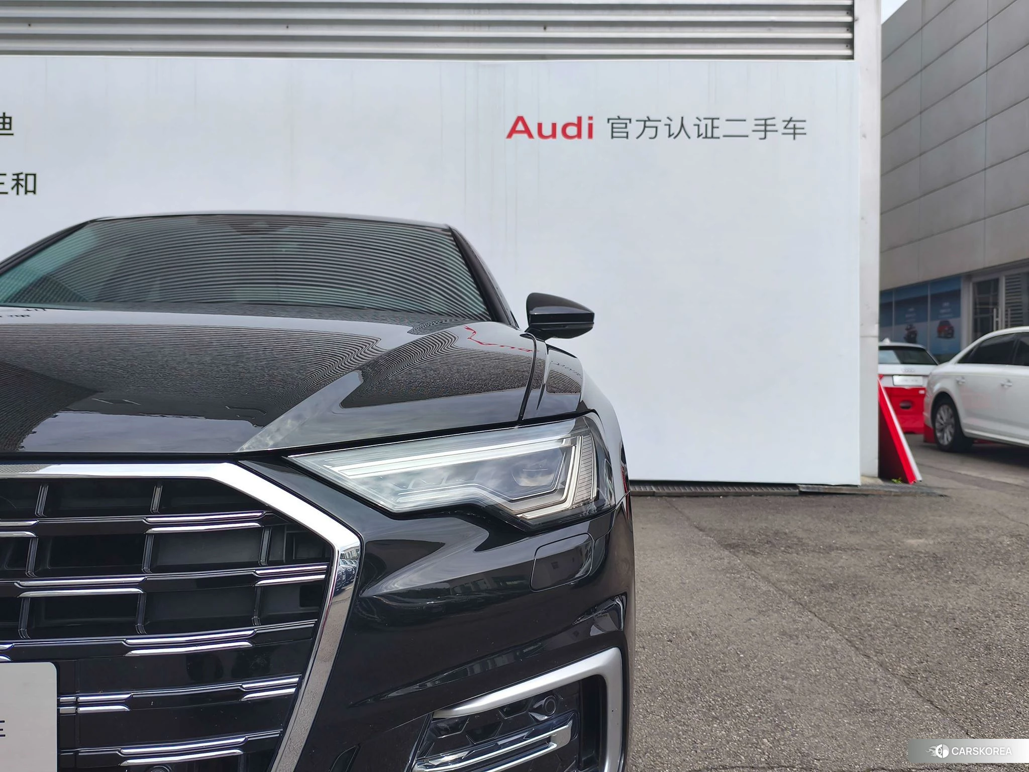 Audi A6L id 4513842 из Китая 19