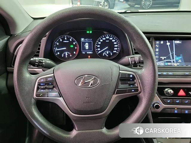 Hyundai Avante AD id 3956002 из Кореи 18
