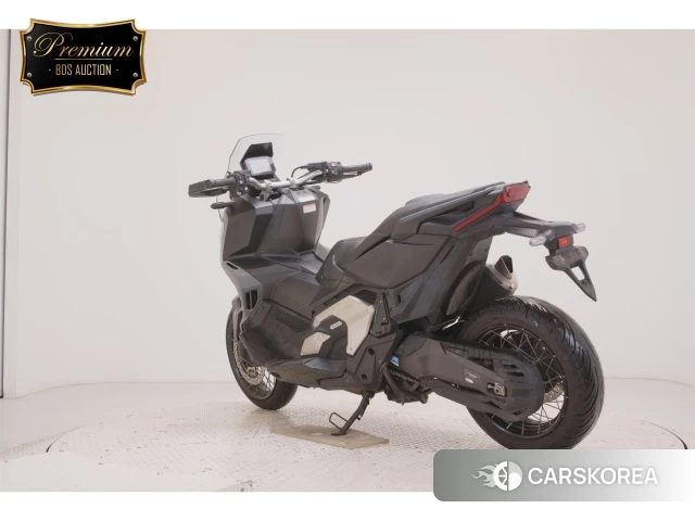Проданный Honda X-ADV 750 id 4358644 из Японии, фото 8
