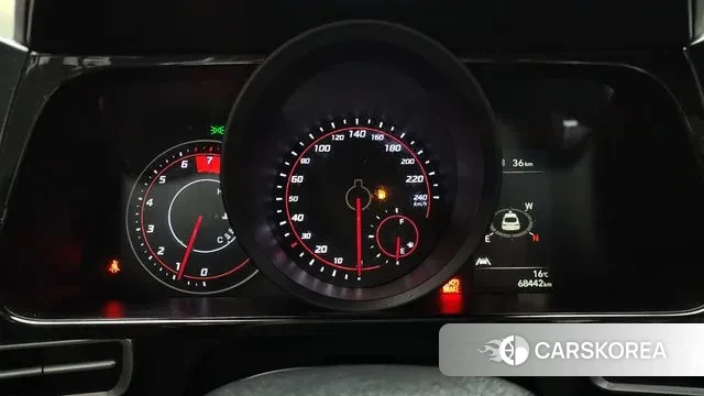 Hyundai Avante (CN7) id 3366961 из Кореи 18