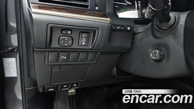 Lexus New ES300h id 2602058 из Кореи 18