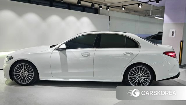 Mercedes-Benz C-Class W206 id 4281537 из Кореи 18
