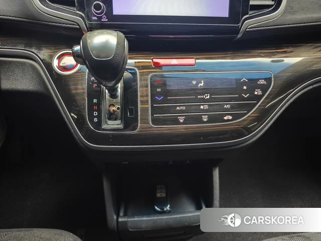 Honda Odyssey id 4234889 из Китая 9
