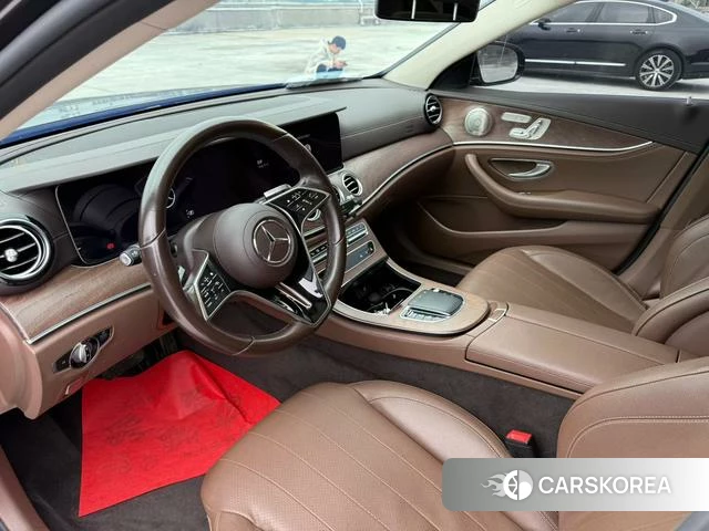 Mercedes-Benz E-class id 4275295 из Китая 8