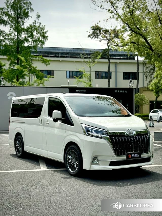 Toyota Hiace id 4368152 из Китая 12