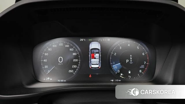 Volvo XC40 id 4519205 из Кореи 18