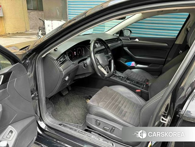 Volkswagen Magotan id 4273757 из Китая 12