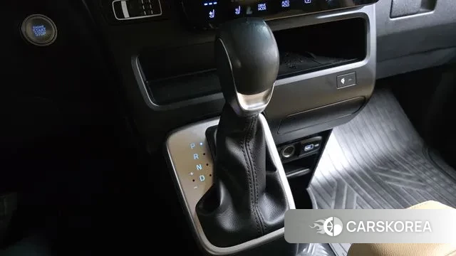 Hyundai Staria id 3740583 из Кореи 18