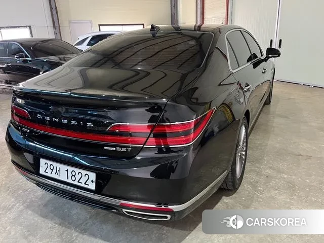 Genesis G90 id 3732872 из Кореи 18