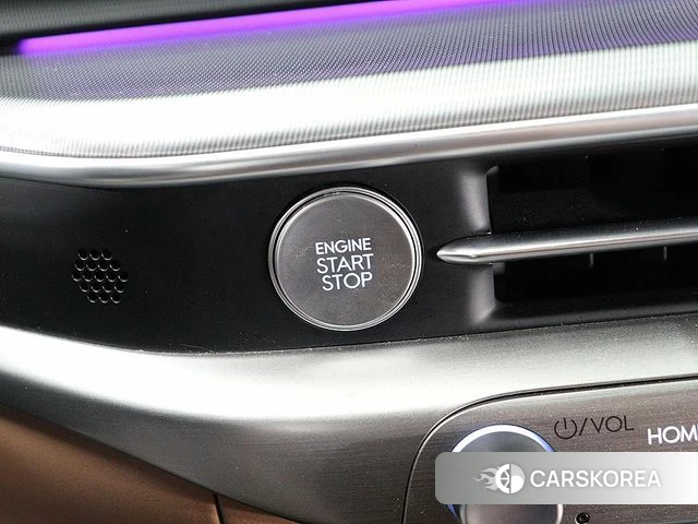Hyundai Grandeur (GN7) id 4381401 из Кореи 18
