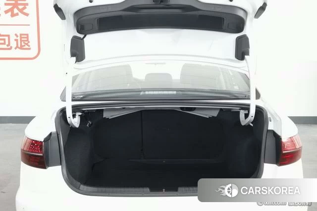 Volkswagen Sagitar id 4271198 из Китая 22