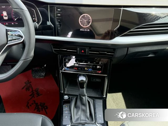 Volkswagen Passat id 4260050 из Китая 13