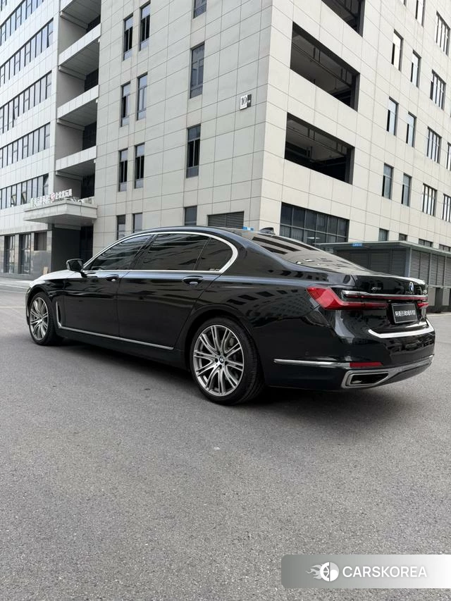 BMW 7 series id 4264894 из Китая 8