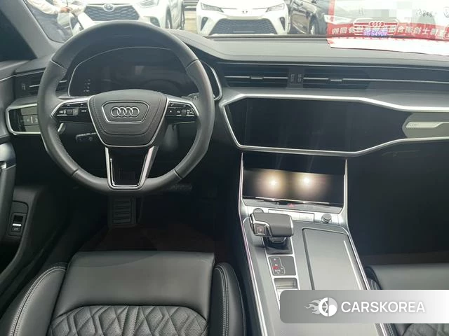 Audi A6L id 4028239 из Китая 9