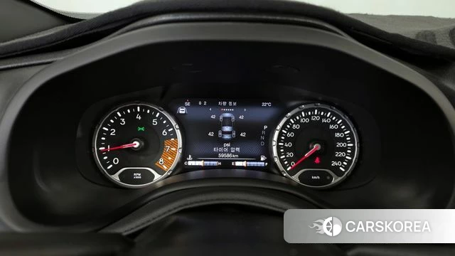 Jeep Renegade id 4202613 из Кореи 18