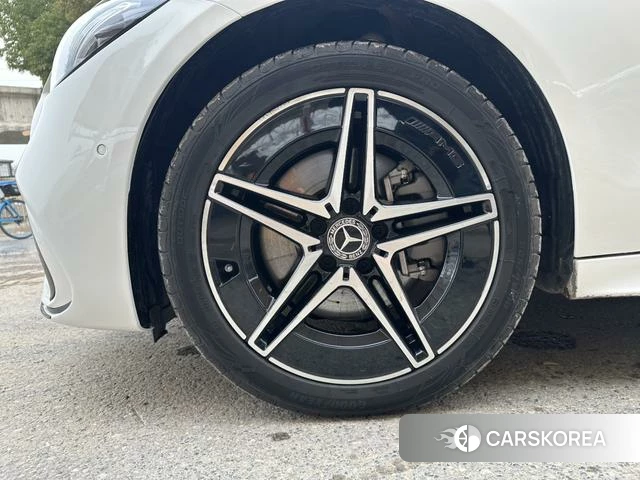 Mercedes-Benz Class C id 4265408 из Китая 18