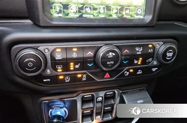 Jeep Wrangler (JL) id 3288072 из Кореи 18