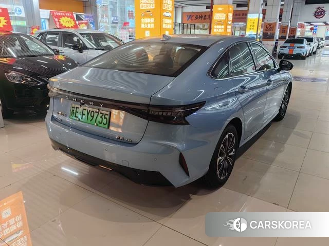 Chery Fengyun Fengyun A8 id 4229234 из Китая 8