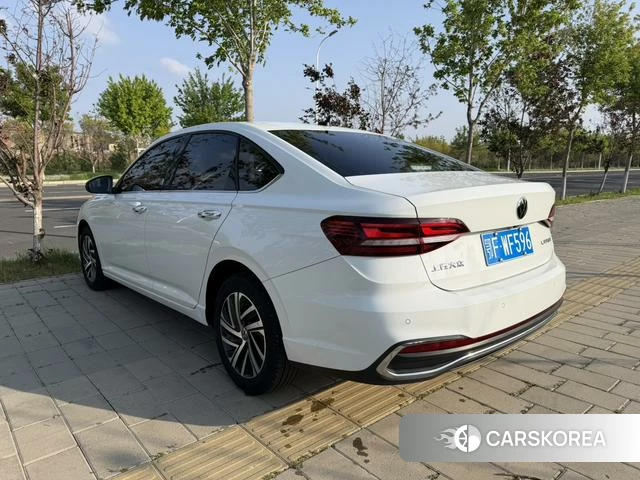 Volkswagen Lavida id 4365879 из Китая 21