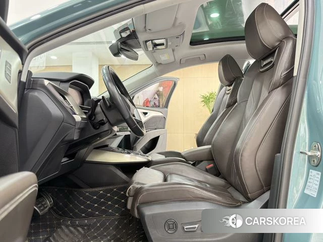Audi Q5 e-tron id 4313661 из Китая 14