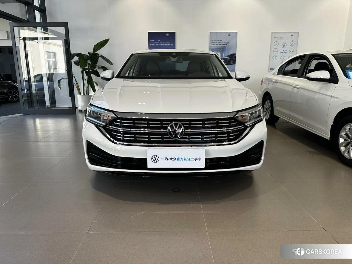 Volkswagen Sagitar id 4487129 из Китая 16