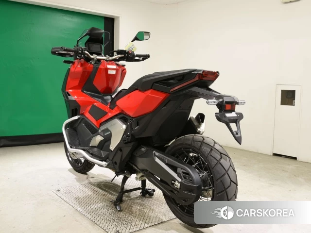 Honda X-ADV 750 id 4387138 из Японии 8