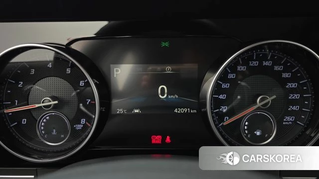 Hyundai The New Grandeur IG id 4395982 из Кореи 28