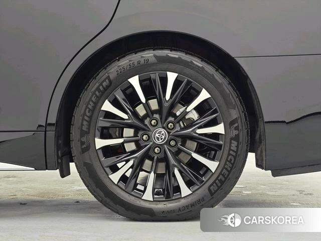 Toyota Elfa id 4273332 из Китая 18