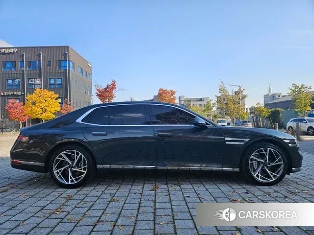Genesis G90 (RS4) id 3322443 из Кореи 18