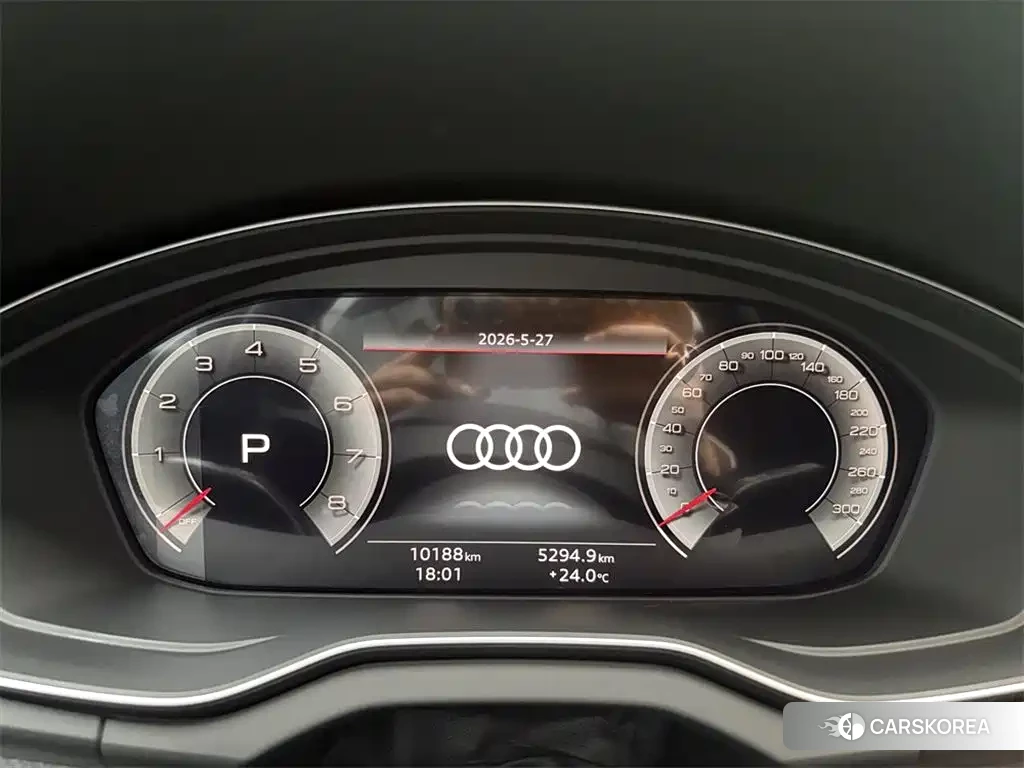 Audi Q5L id 4617076 из Китая 13