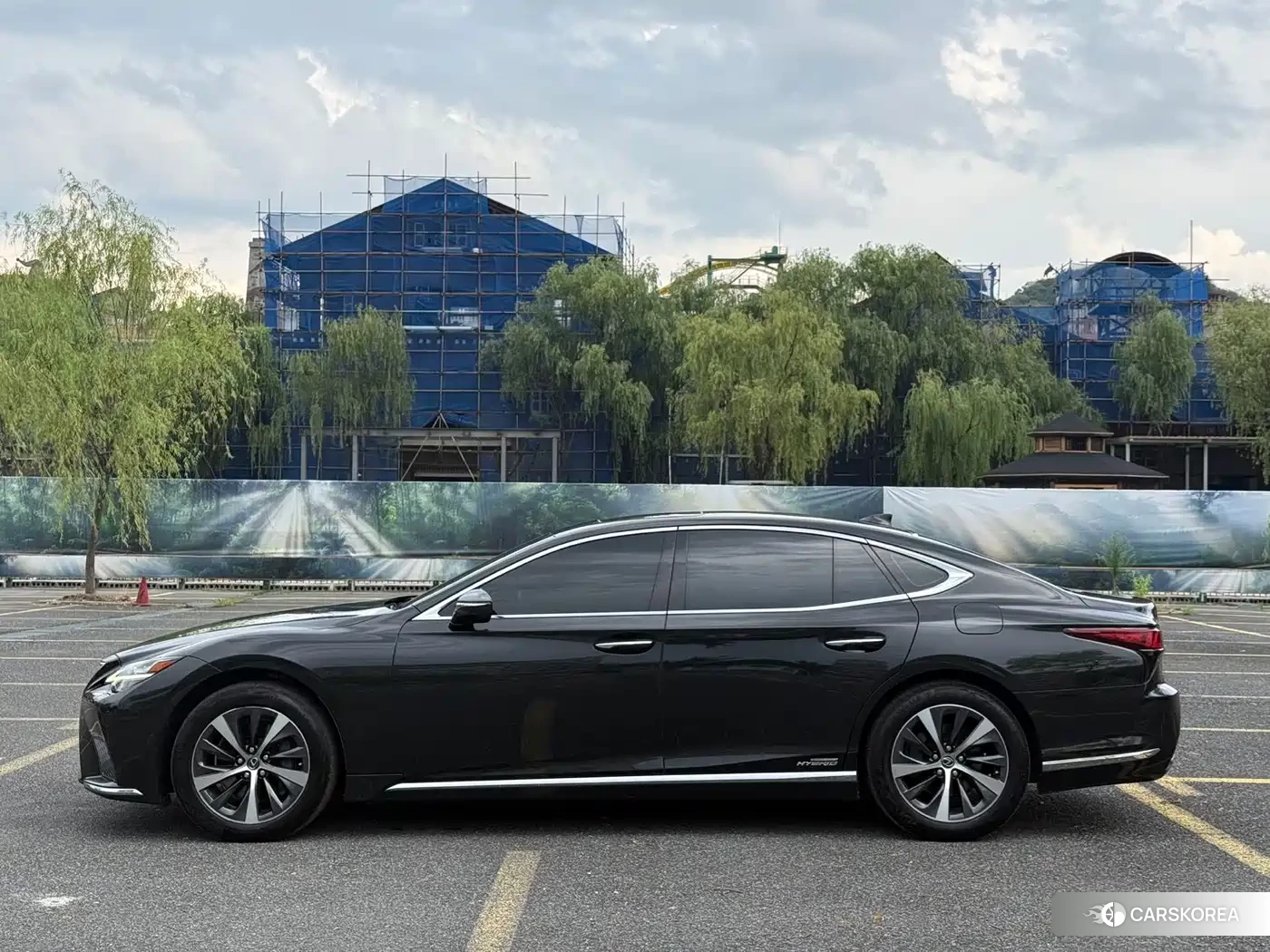Lexus LS id 4686098 из Китая 16