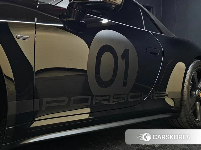 Porsche 911(992) id 3939768 из Кореи 18