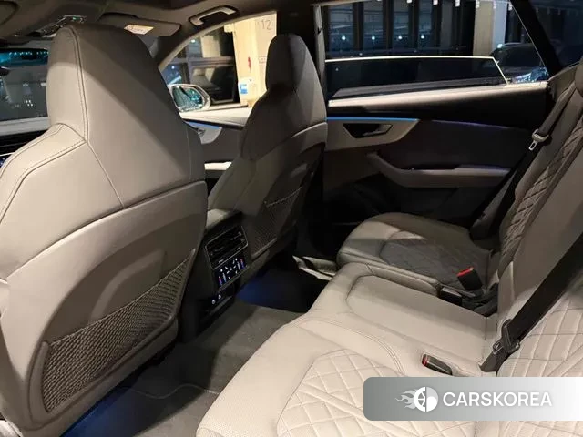 Audi Q8 (4M) id 3348291 из Кореи 9