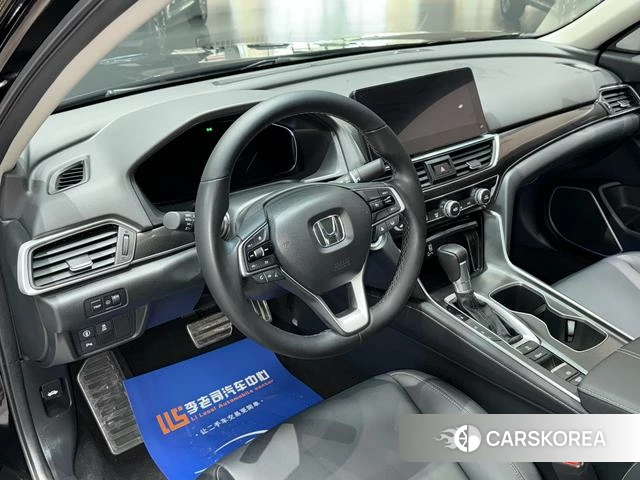 Honda Accord id 4276693 из Китая 31