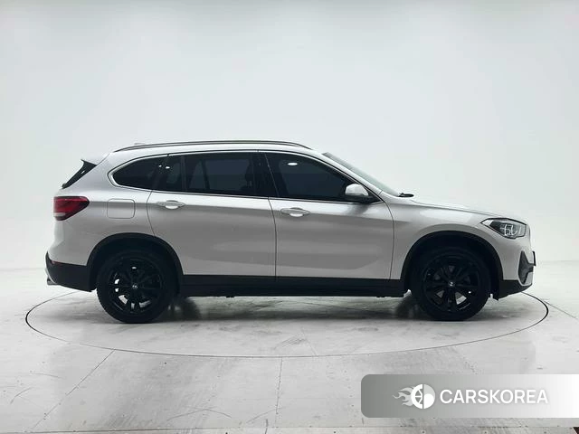 BMW X1 id 4342046 из Китая 22