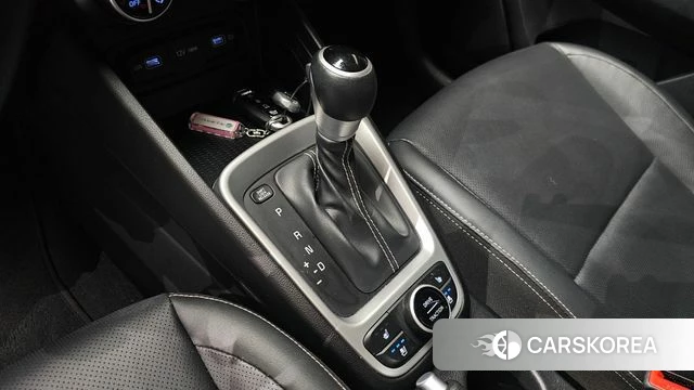 Hyundai Venue id 4500552 из Кореи 30