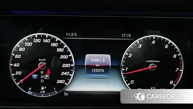 Mercedes-Benz E-Class W213 id 3368642 из Кореи 18