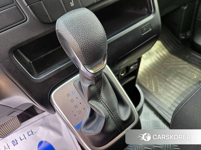 Hyundai Staria id 4401880 из Кореи 18